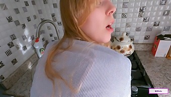 Russian Stepmom'S Orgasmic Experience With Big Cock